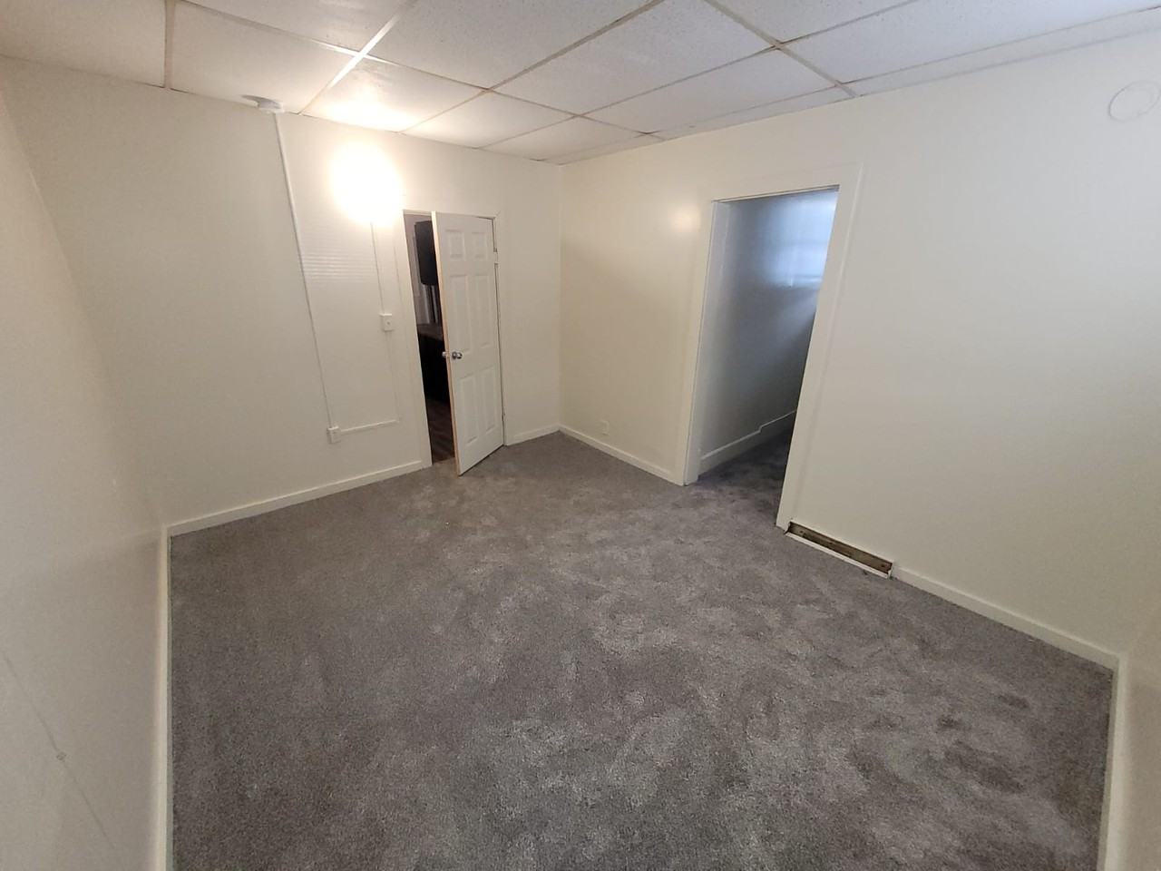 2008 W Greenfield Ave #A - Photo 2 of 9