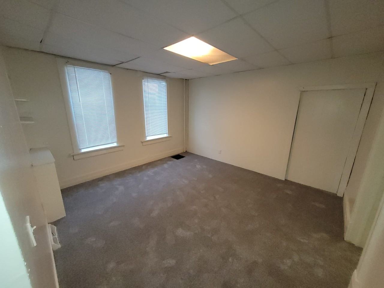 2008 W Greenfield Ave #A - Photo 7 of 9