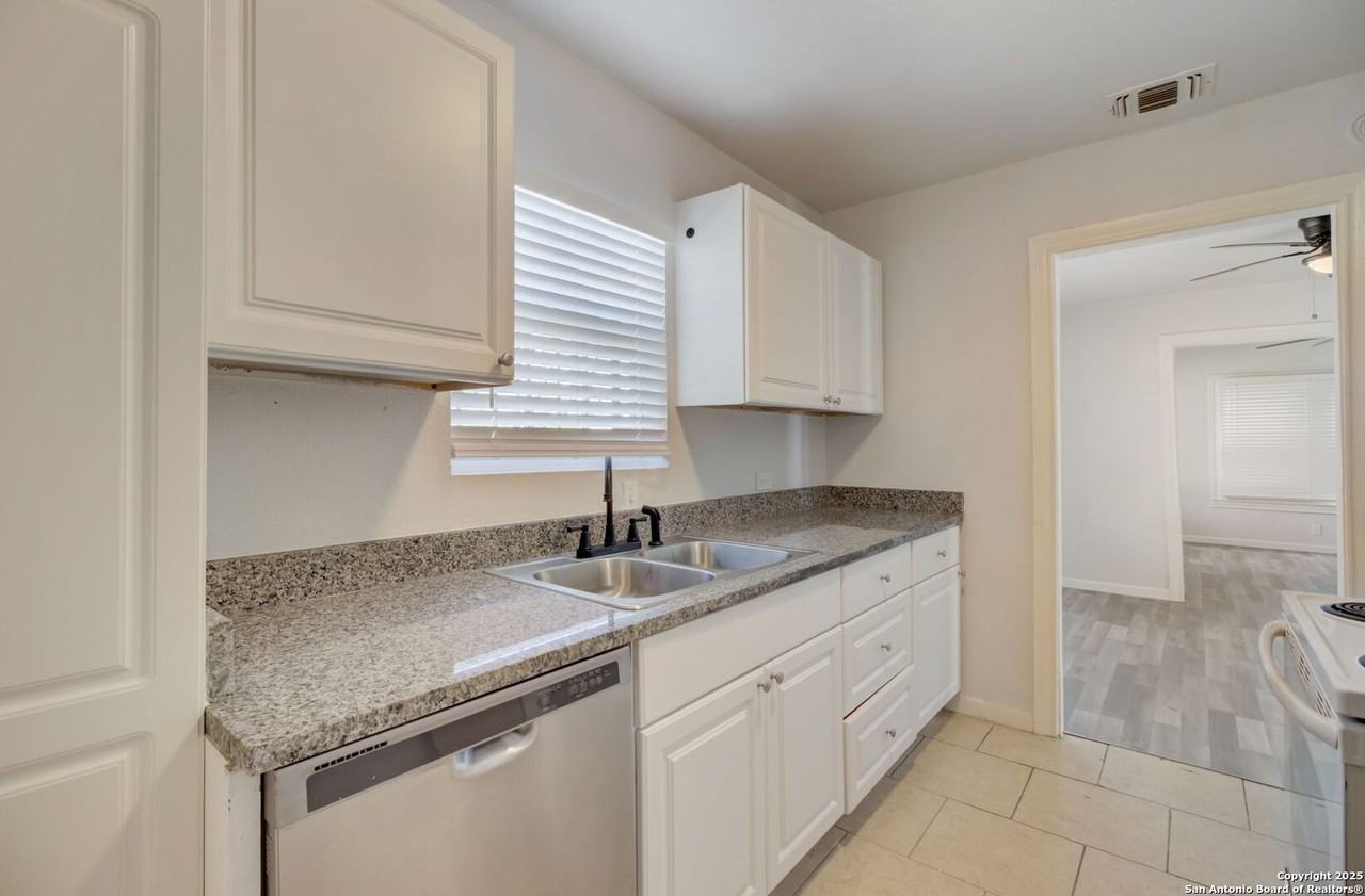 1622 Gorman #1 - Photo 6 of 17