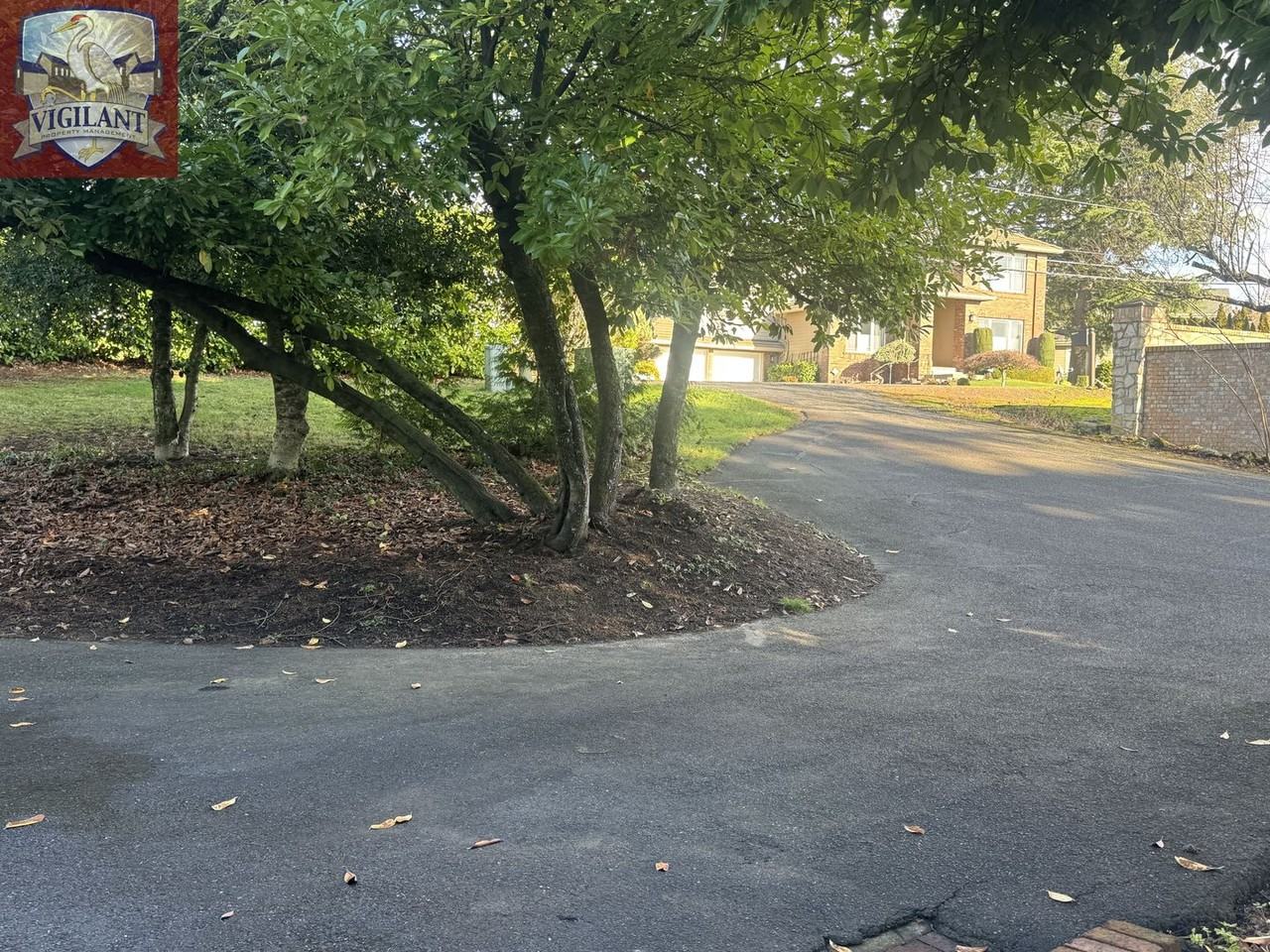 8601 Se Evergreen Hwy - Photo 6 of 50