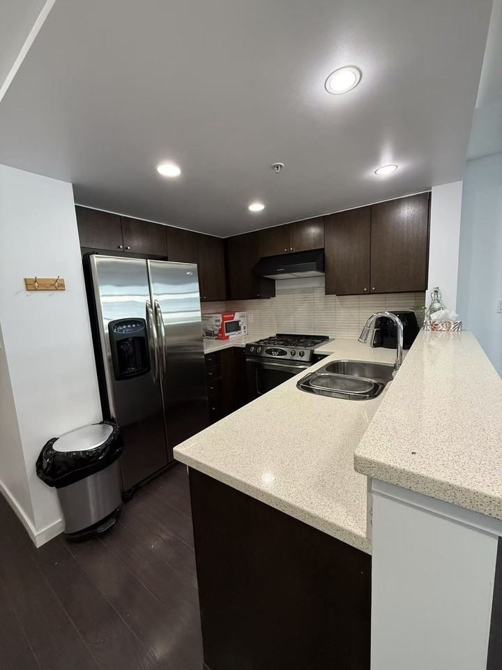 8100 Lansdowne Road - Photo 2 of 17