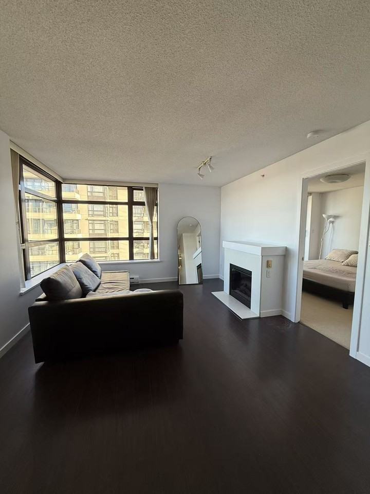 8100 Lansdowne Road - Photo 5 of 17