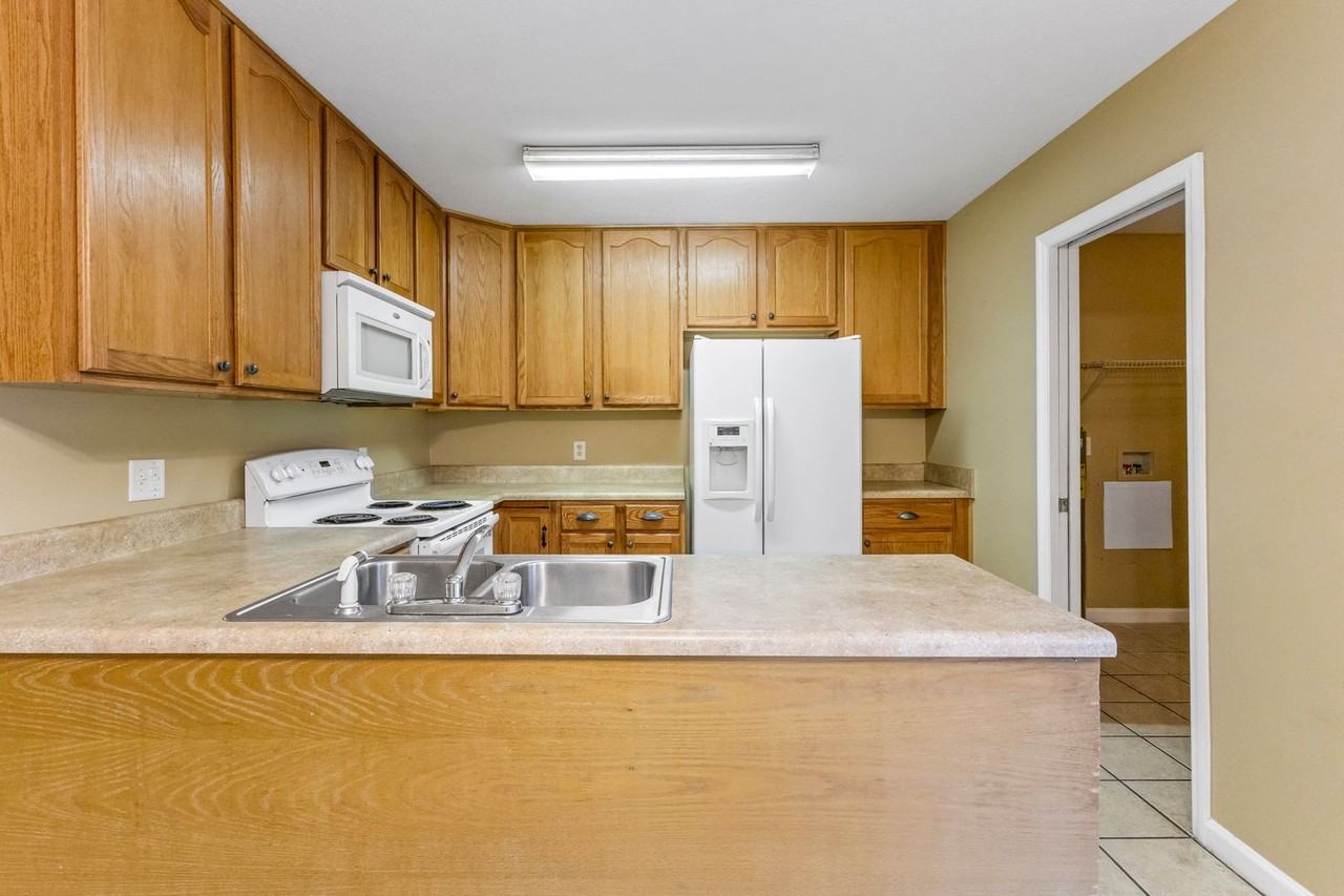 108 N Gray Ave #C - Photo 2 of 18