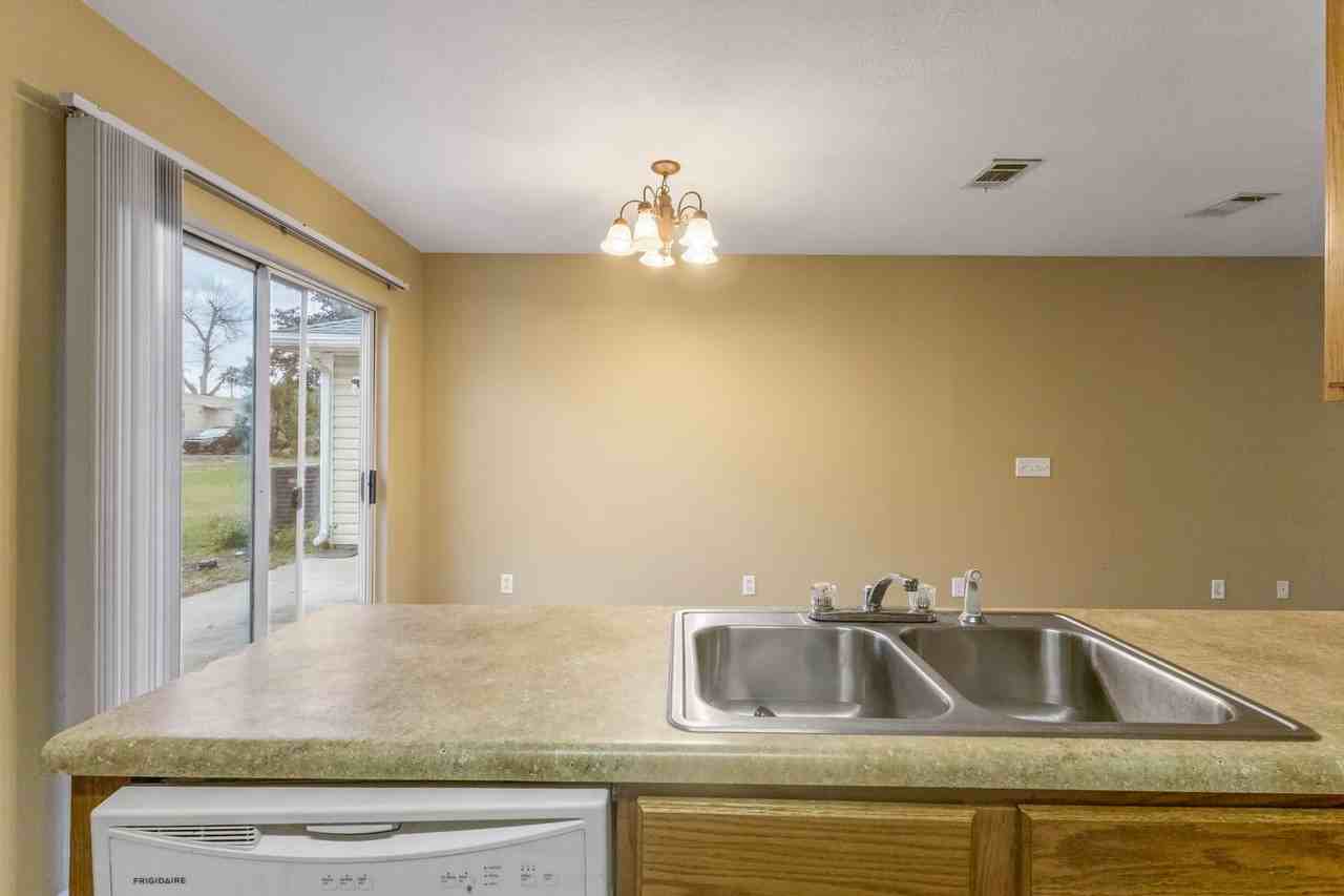 108 N Gray Ave #C - Photo 6 of 18