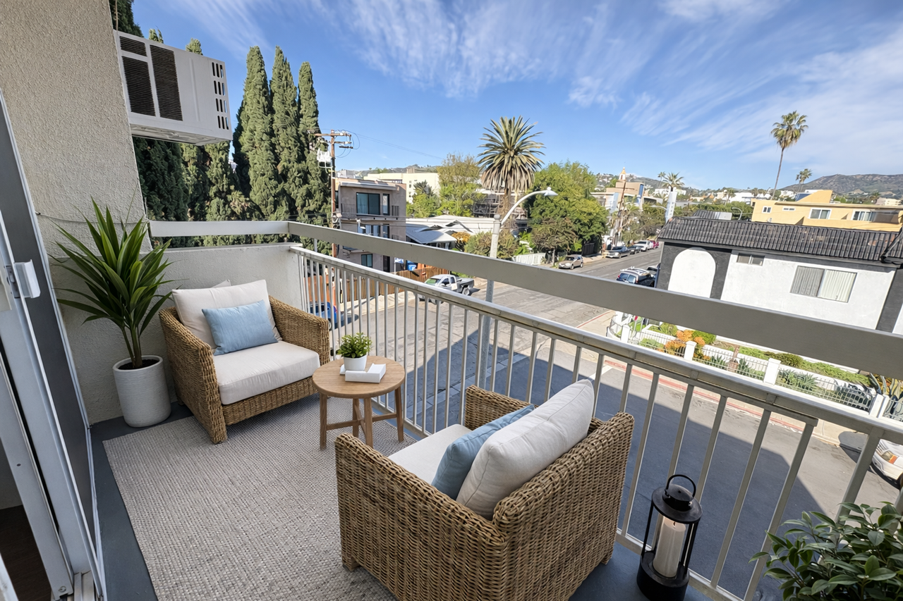 6556 Lamirada Ave - Photo 6 of 31