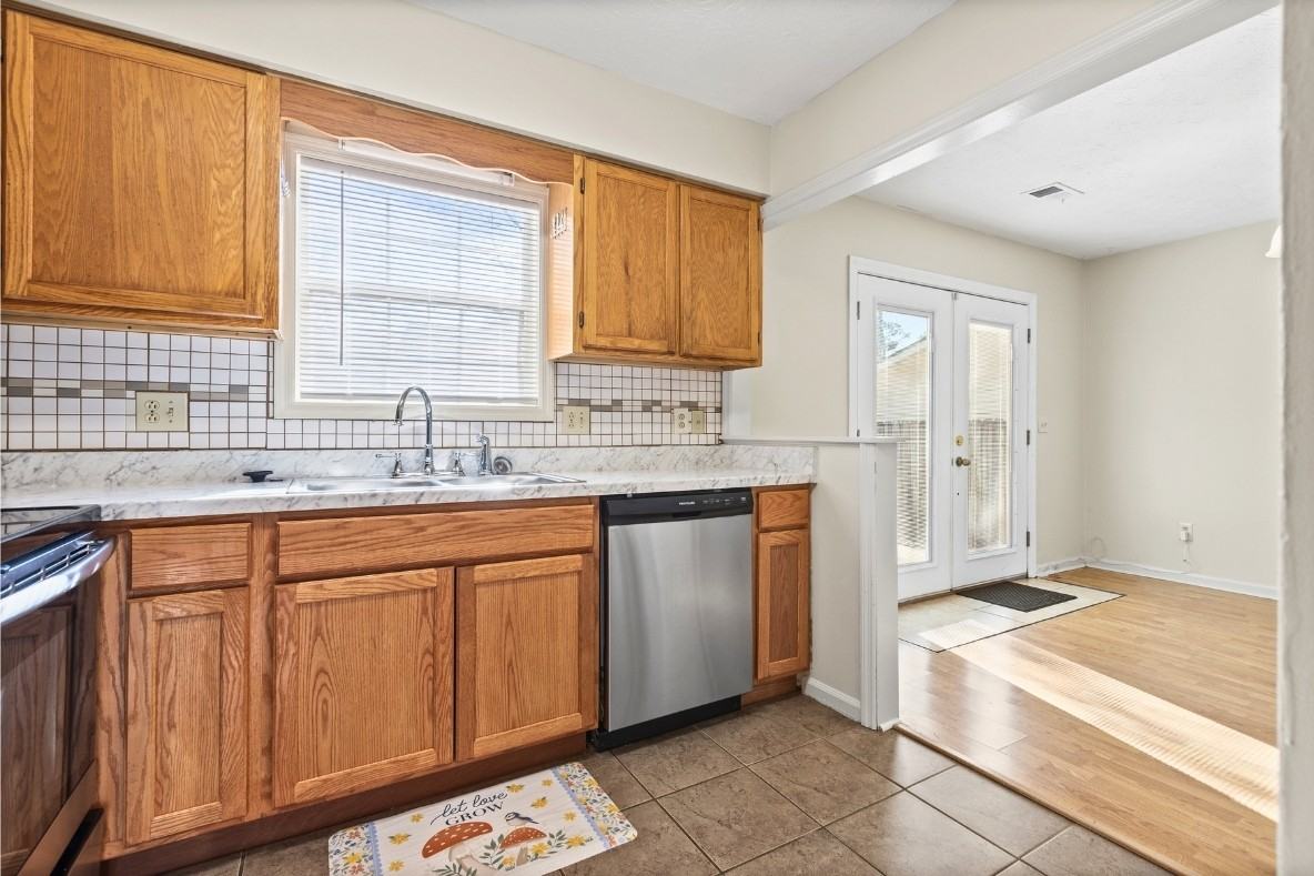 810 Choctaw Ave #1 - Photo 4 of 15