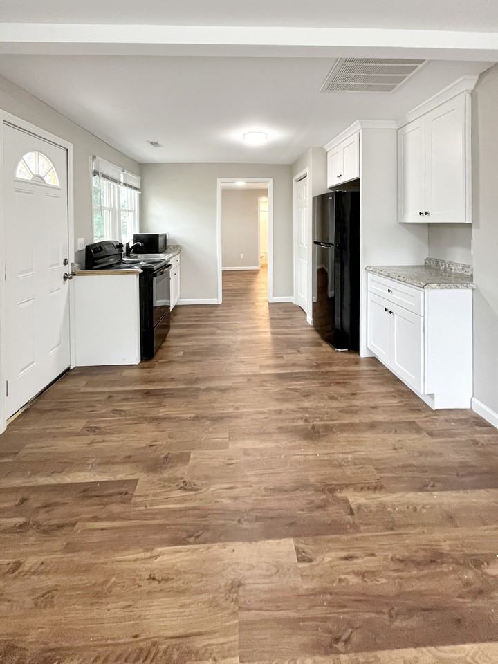 415A Highlawn Ave #1 - Photo 2 of 4