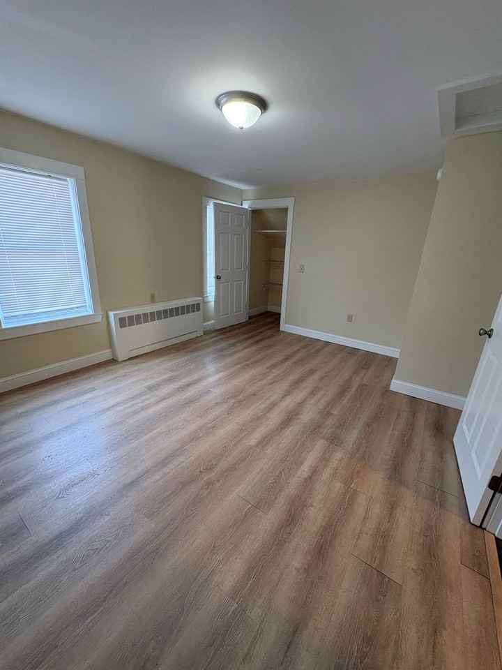 812 Stillwater Ave #2 - Photo 4 of 6