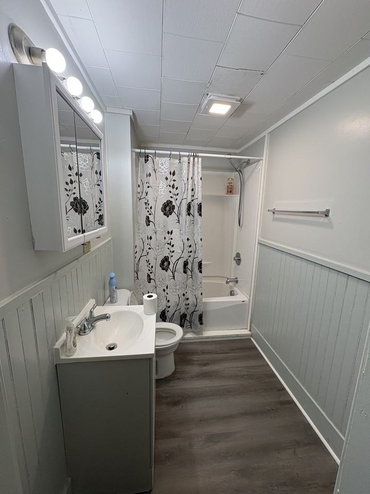 28 Spring St #2 - Photo 4 of 7