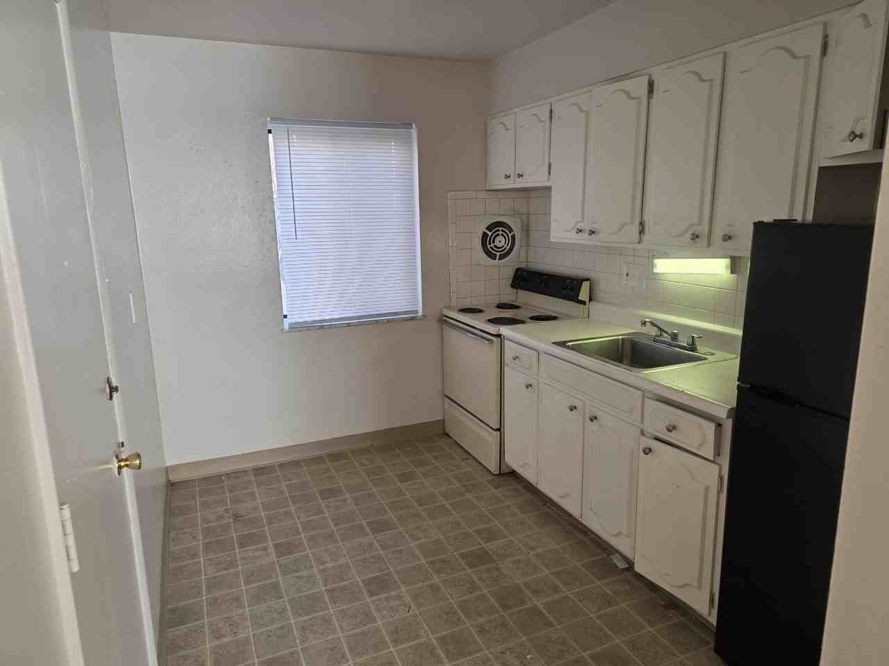 3841 Marietta Dr #A - Photo 3 of 11