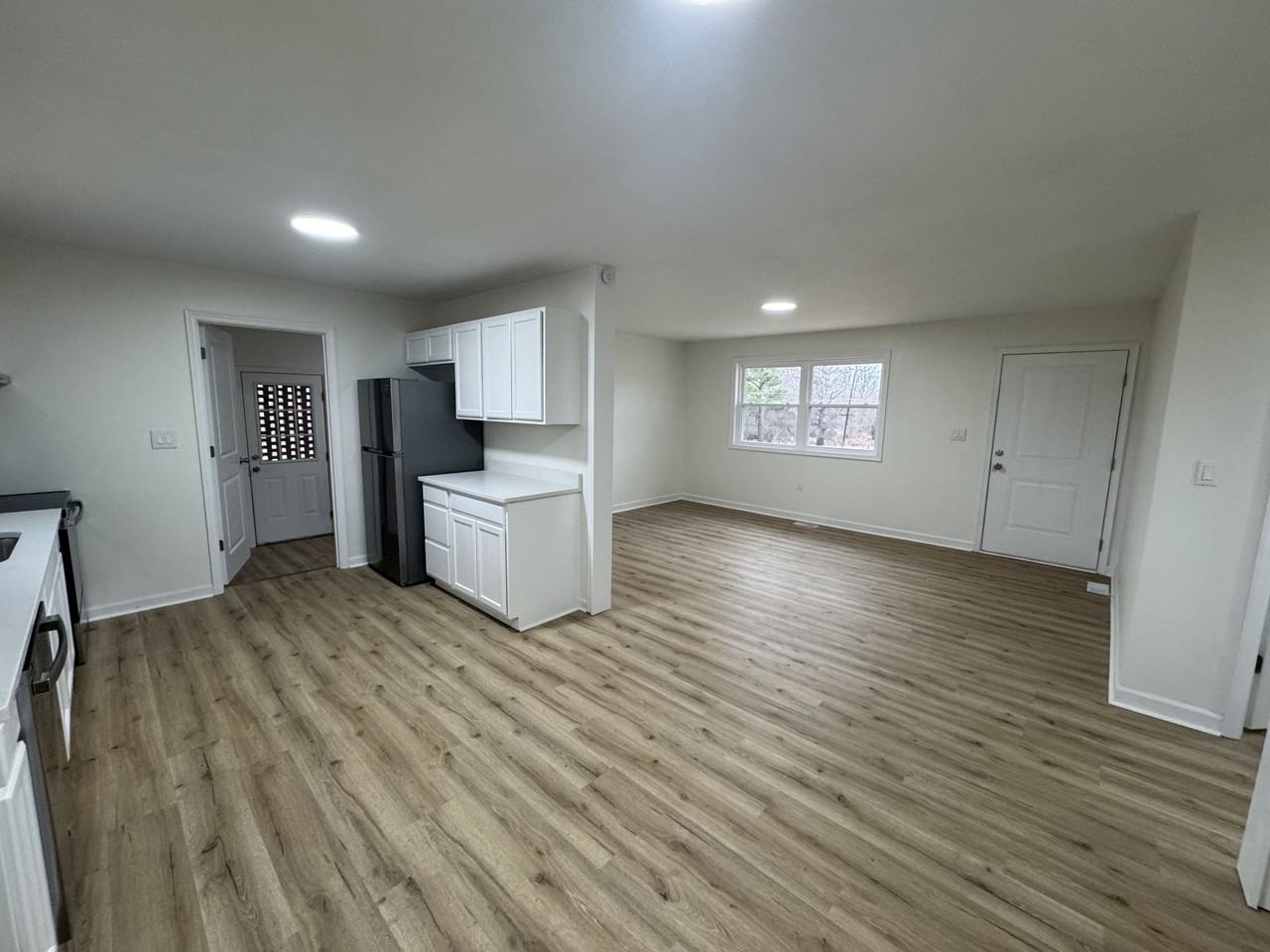 5332 Hicone Rd #1 - Photo 6 of 32