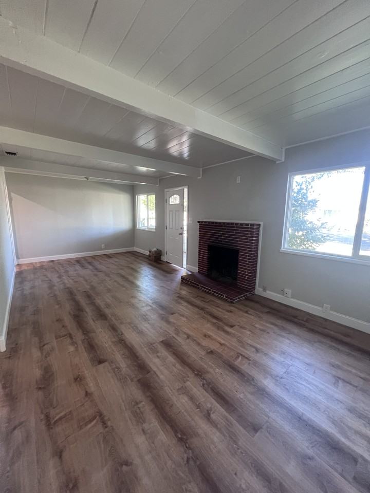 206 Anderson Ave #1 - Photo 7 of 13