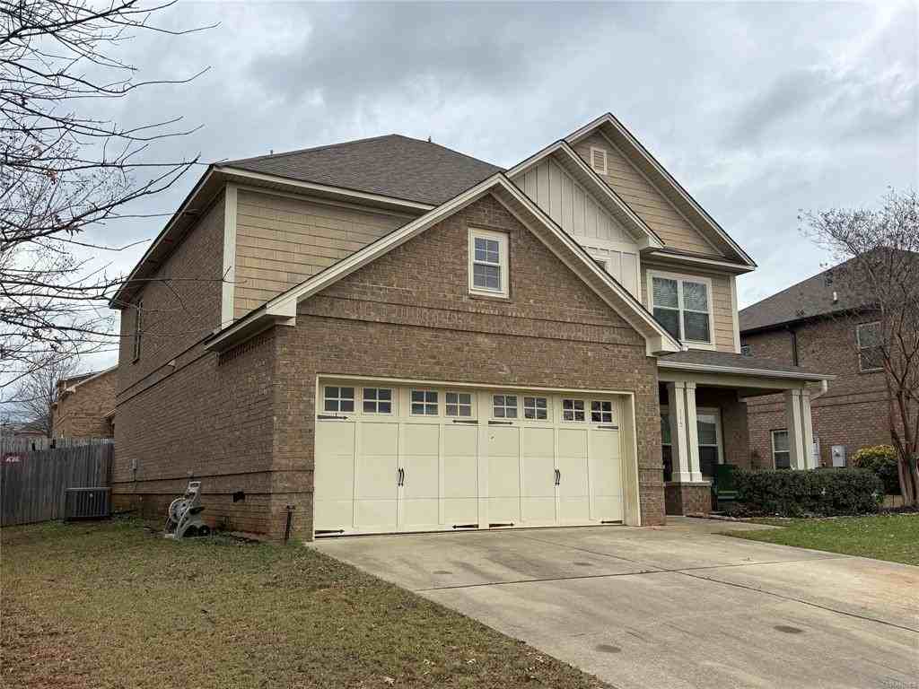 115 Glennbrooke Ln #1 - Photo 2 of 3