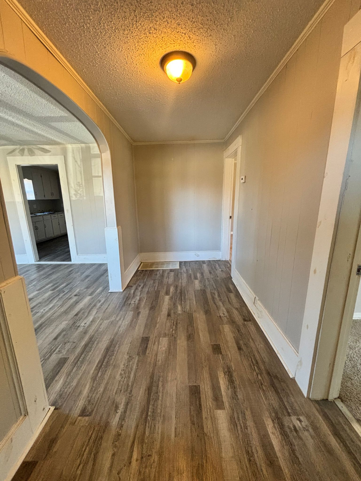 209 Home St #2 - Photo 2 of 11