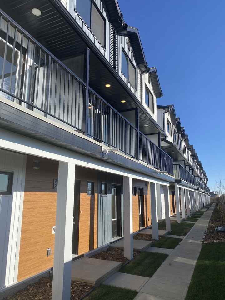 850 Secord Blvd Nw #21 - Photo 3 of 10