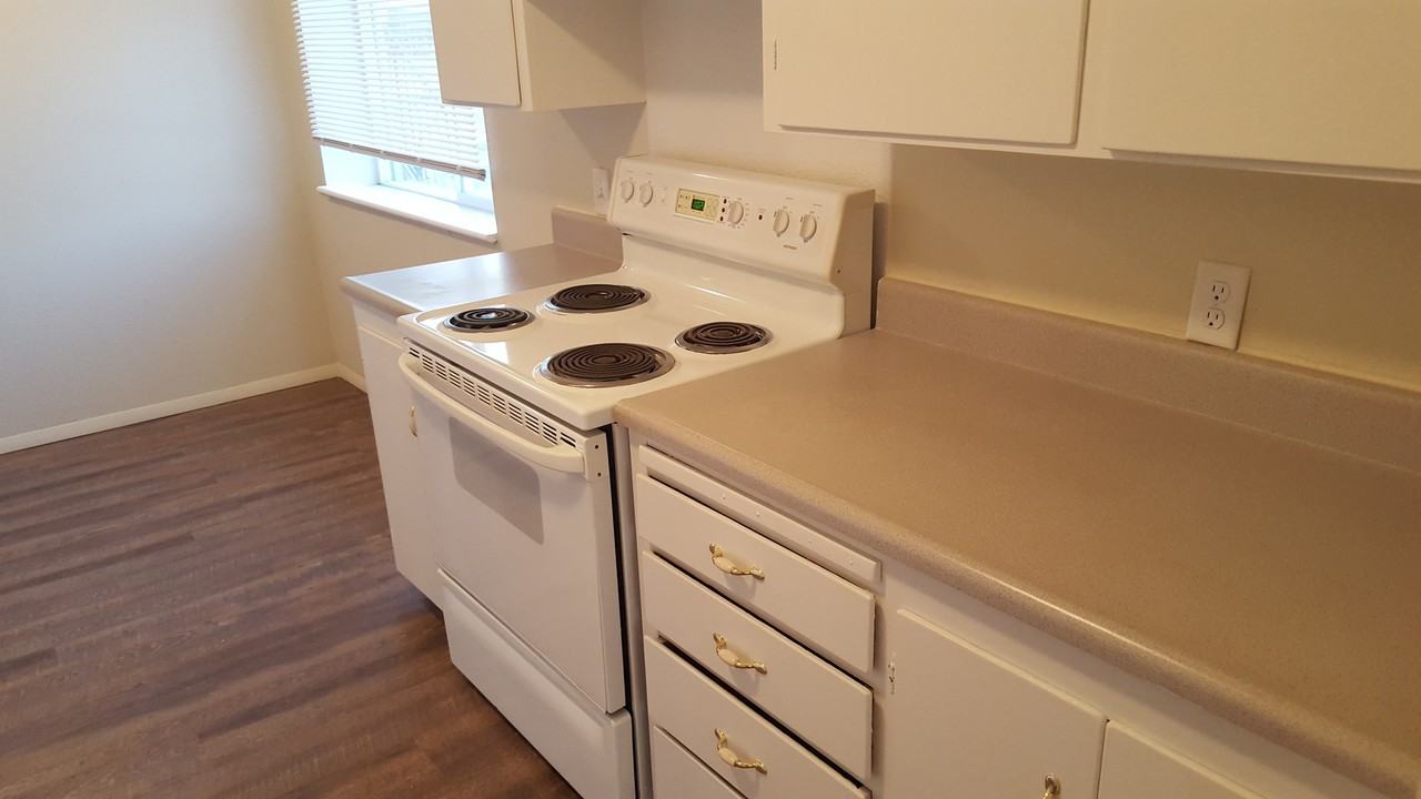 Tabernacle SG Apts, LLC - Photo 5 of 26