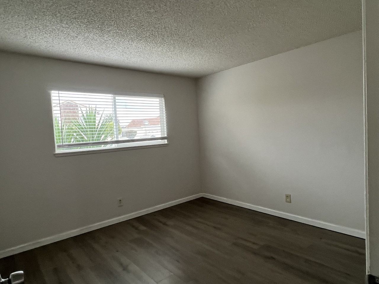 1532 Valdez Cir #1 - Photo 7 of 14