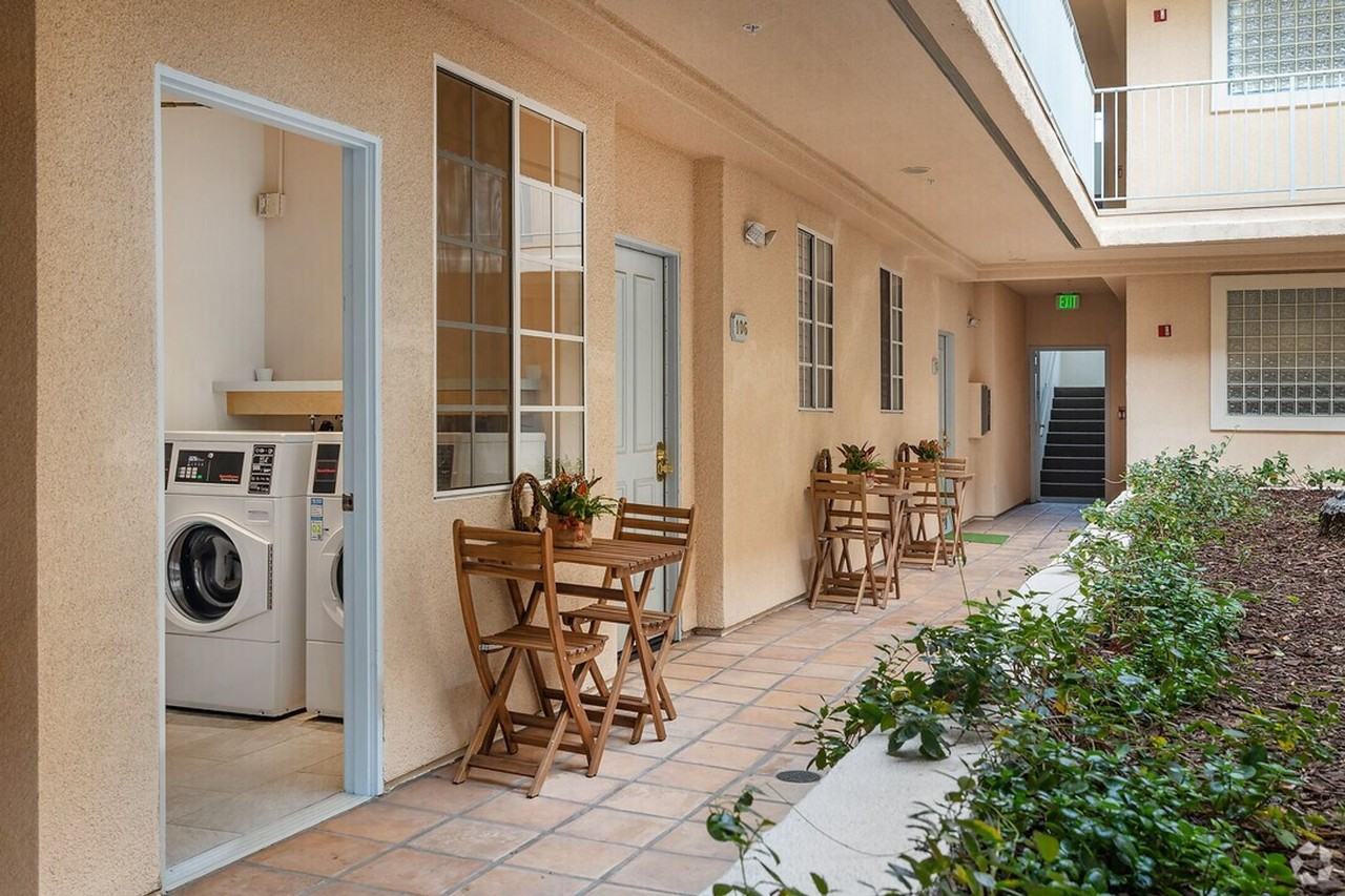 Plymouth Holdings Butler LLC (21030) - Photo 5 of 11