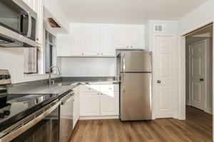 featured image of 1980 Desert Cir