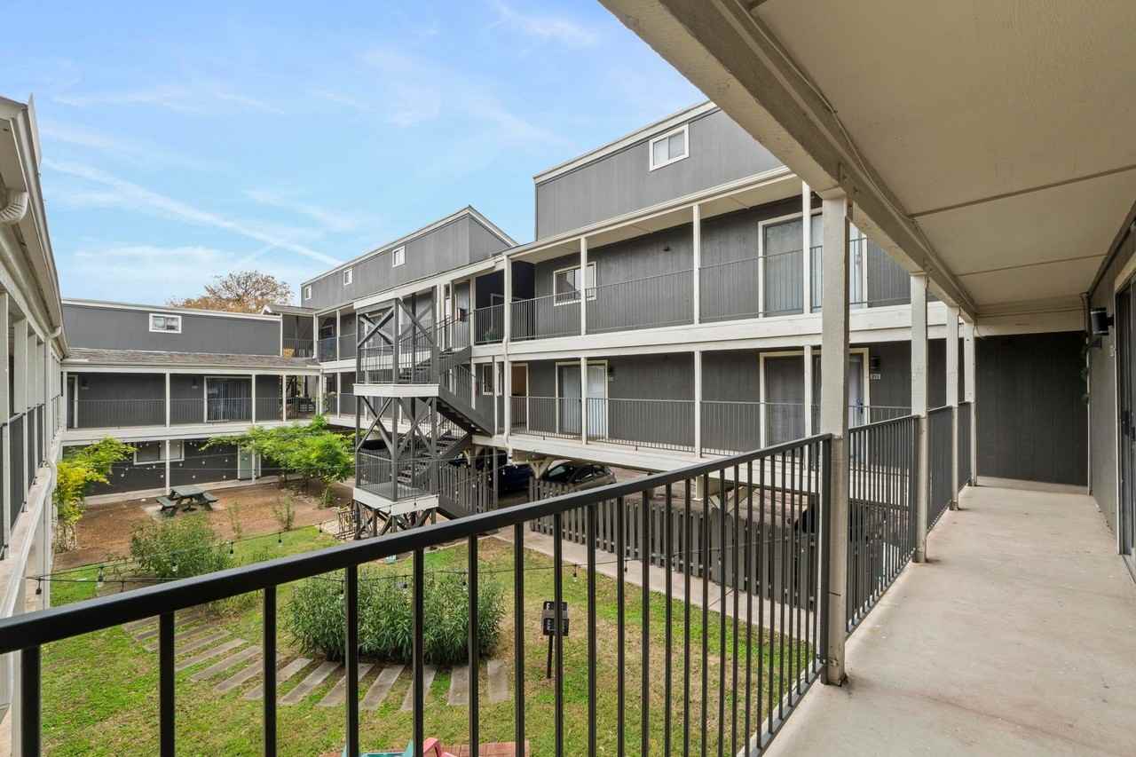 Telluride - Photo 6 of 29