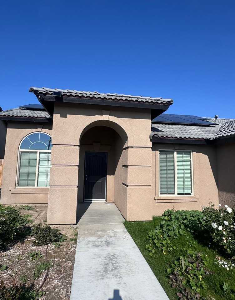 6700 Tulia Ln - Photo 4 of 24