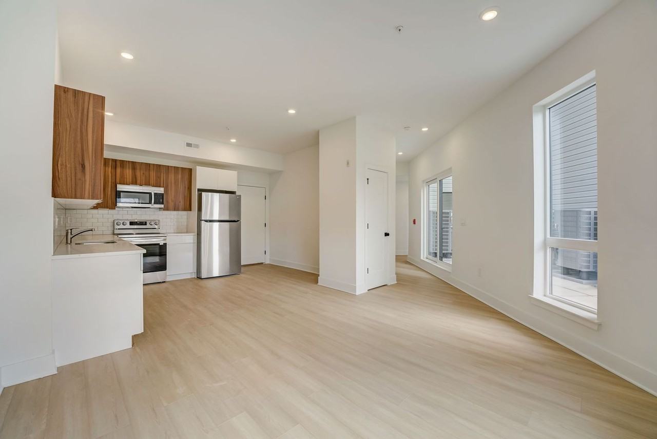 Nova Commons - Photo 6 of 41