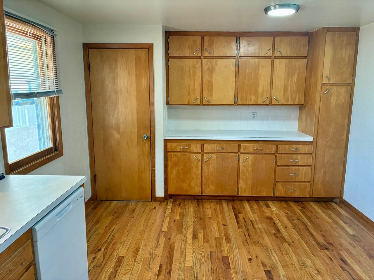 2009 Cameo Ave - Photo 7 of 24