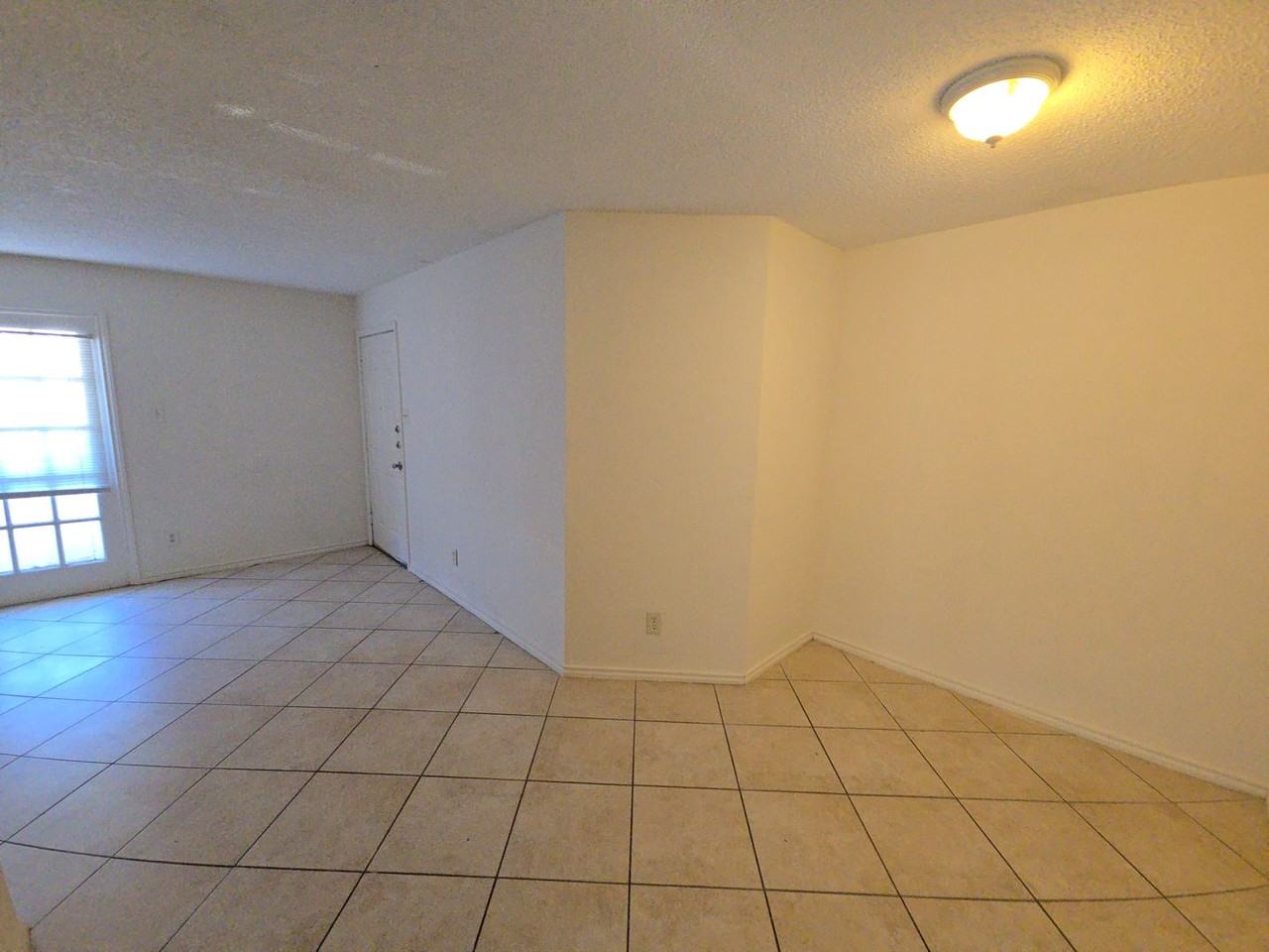 1307 Brenda Ln #B - Photo 6 of 18