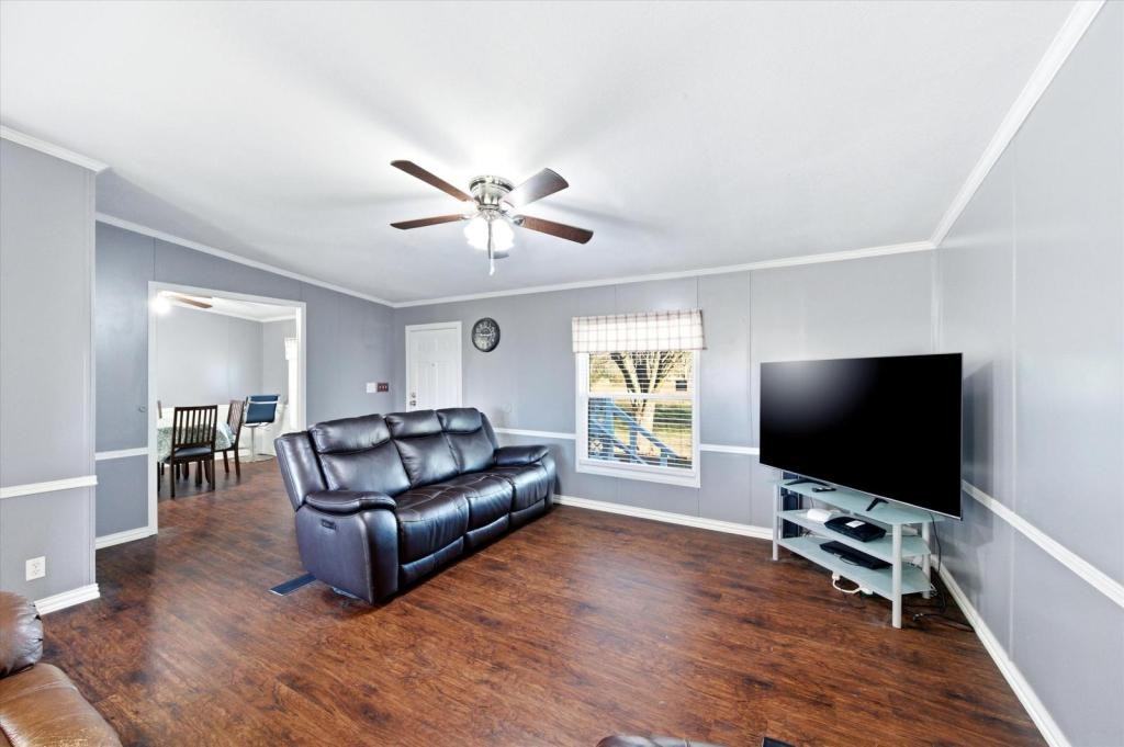 2828 Sandusky Rd - Photo 6 of 28