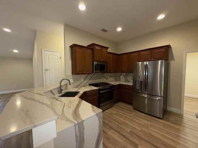2073 Raleigh Dr - Photo 3 of 17