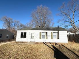 1621 Clover Ln - Photo 1 of 1