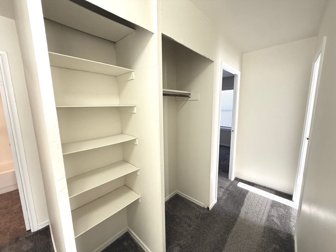 1621 Clover Ln - Photo 7 of 12