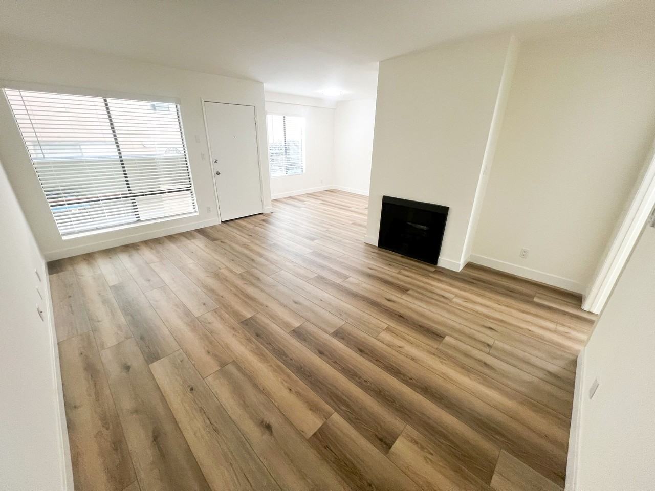 Bay Street Apartments - Photo 2 of 8