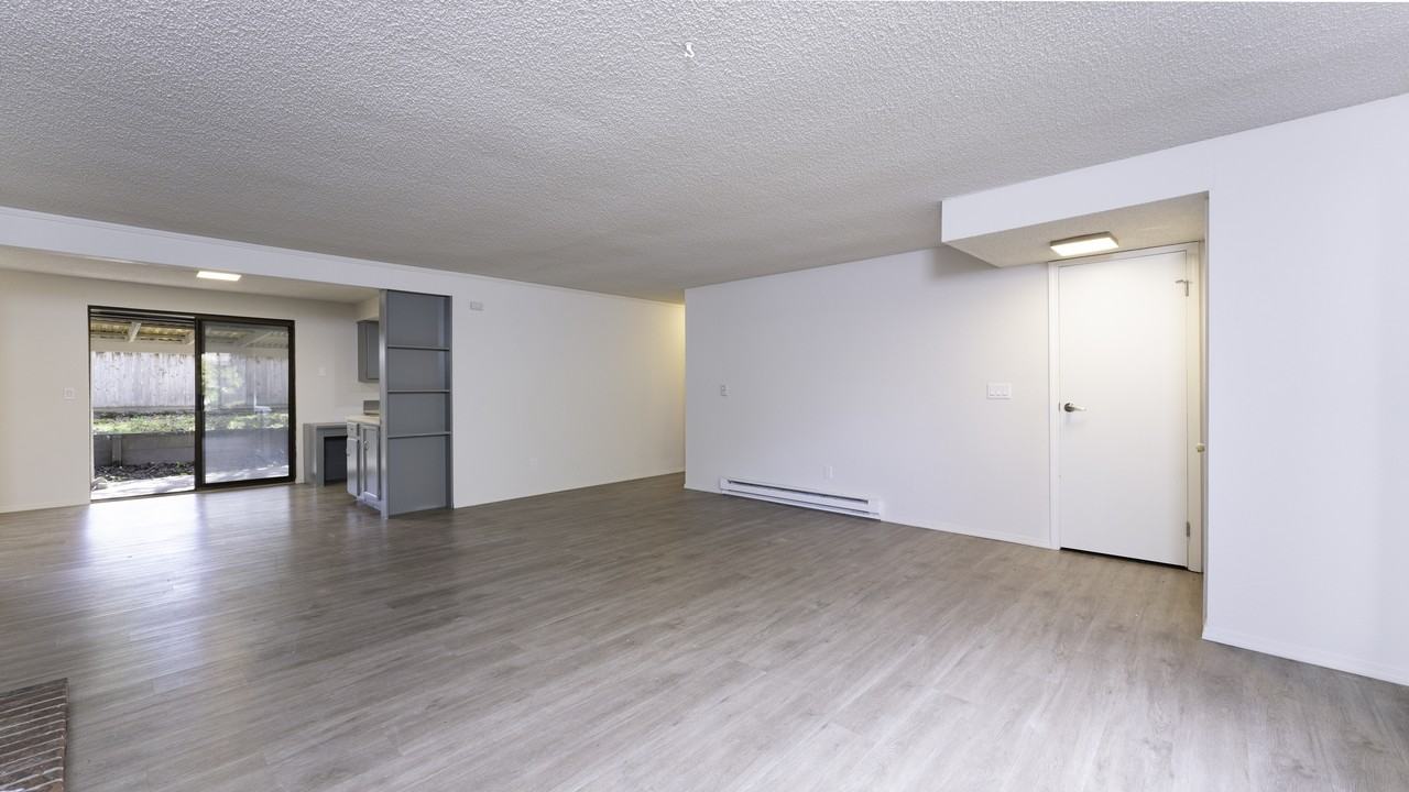 14525 Ne 6th Pl #1 - Photo 5 of 30