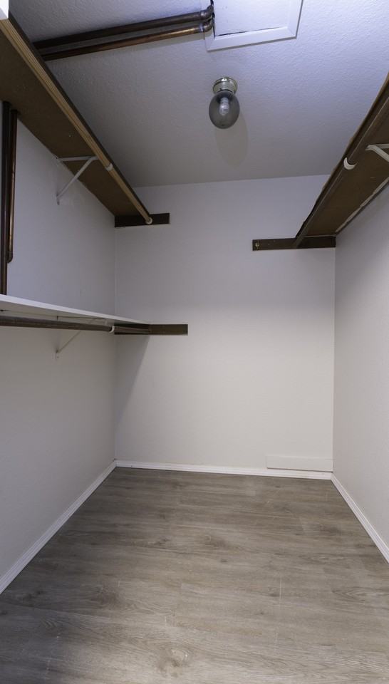 14525 Ne 6th Pl #1 - Photo 6 of 30