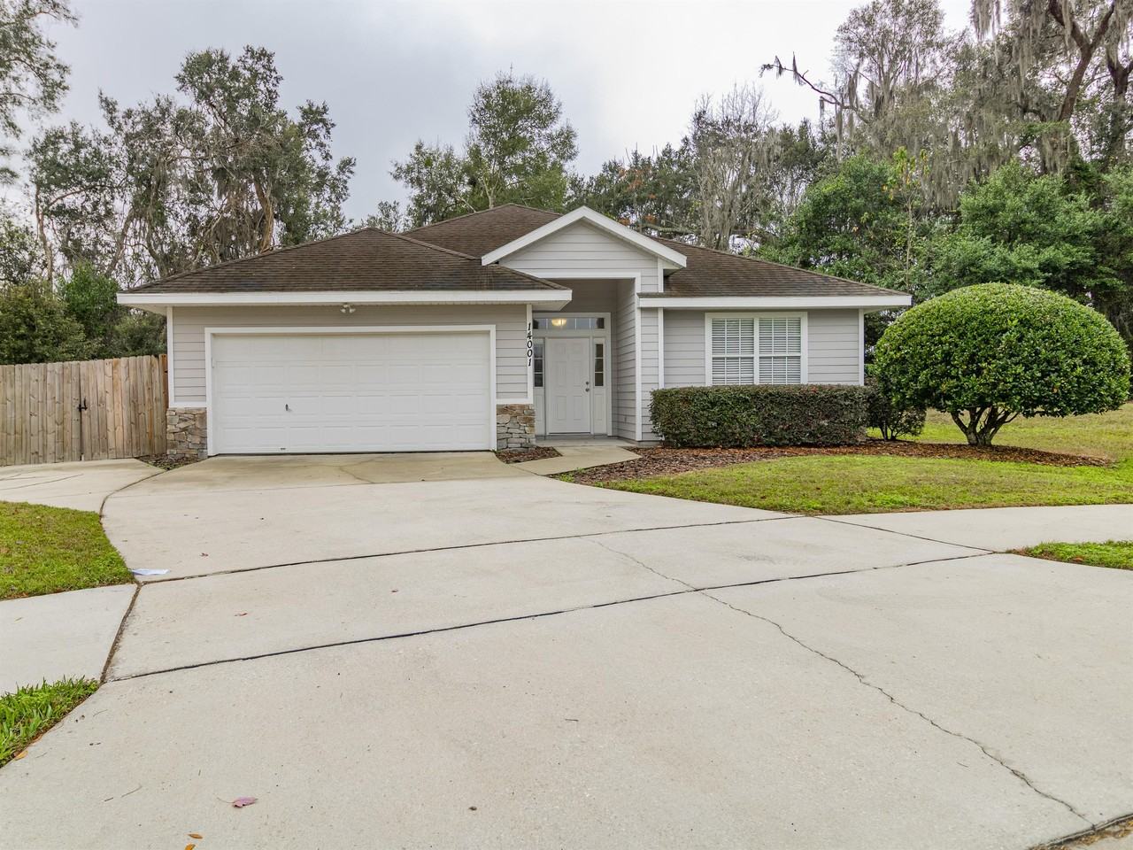 14001 Nw 9th Rd - Photo 3 of 17