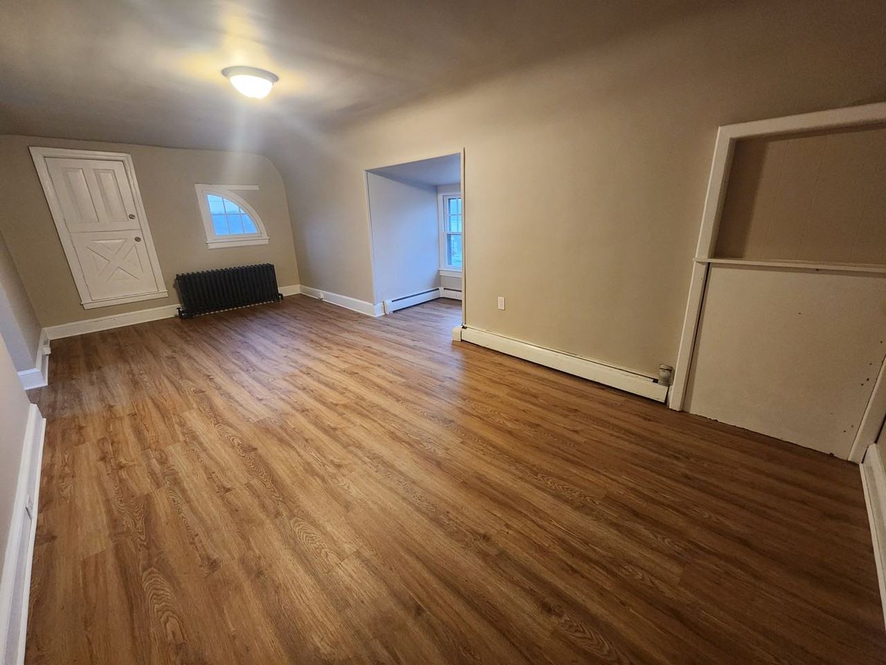 651 Lincoln Way W - Photo 7 of 15