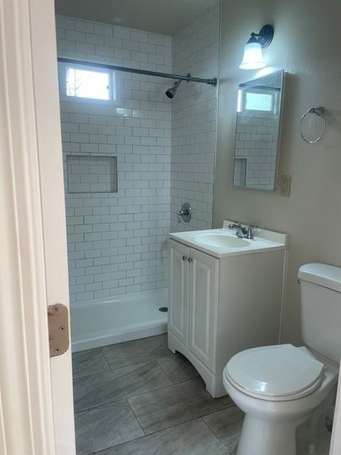 1933 84th Ave #C - Photo 4 of 20