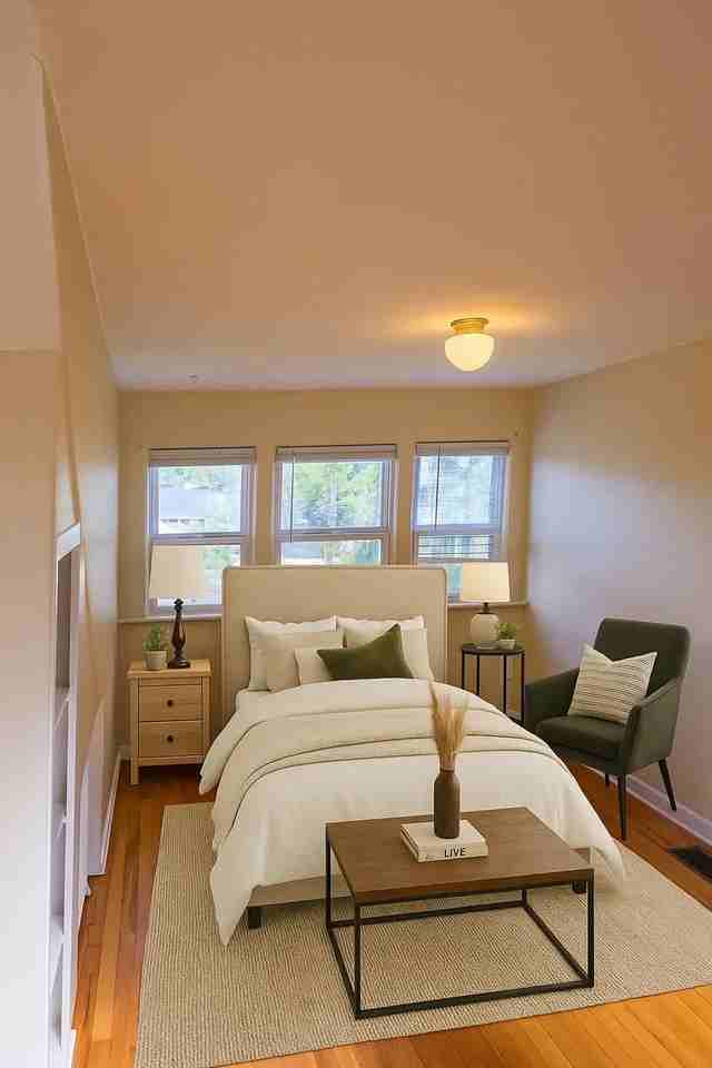 Marguerite Apartments - Photo 4 of 6