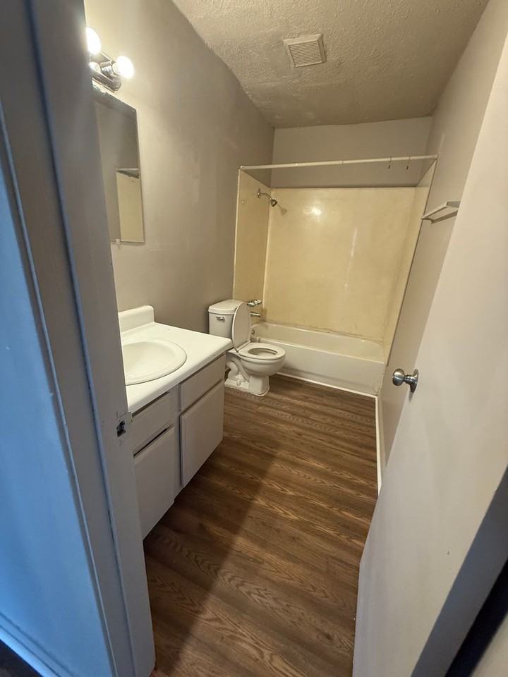 508 Lumpkin Ave #95 - Photo 3 of 9