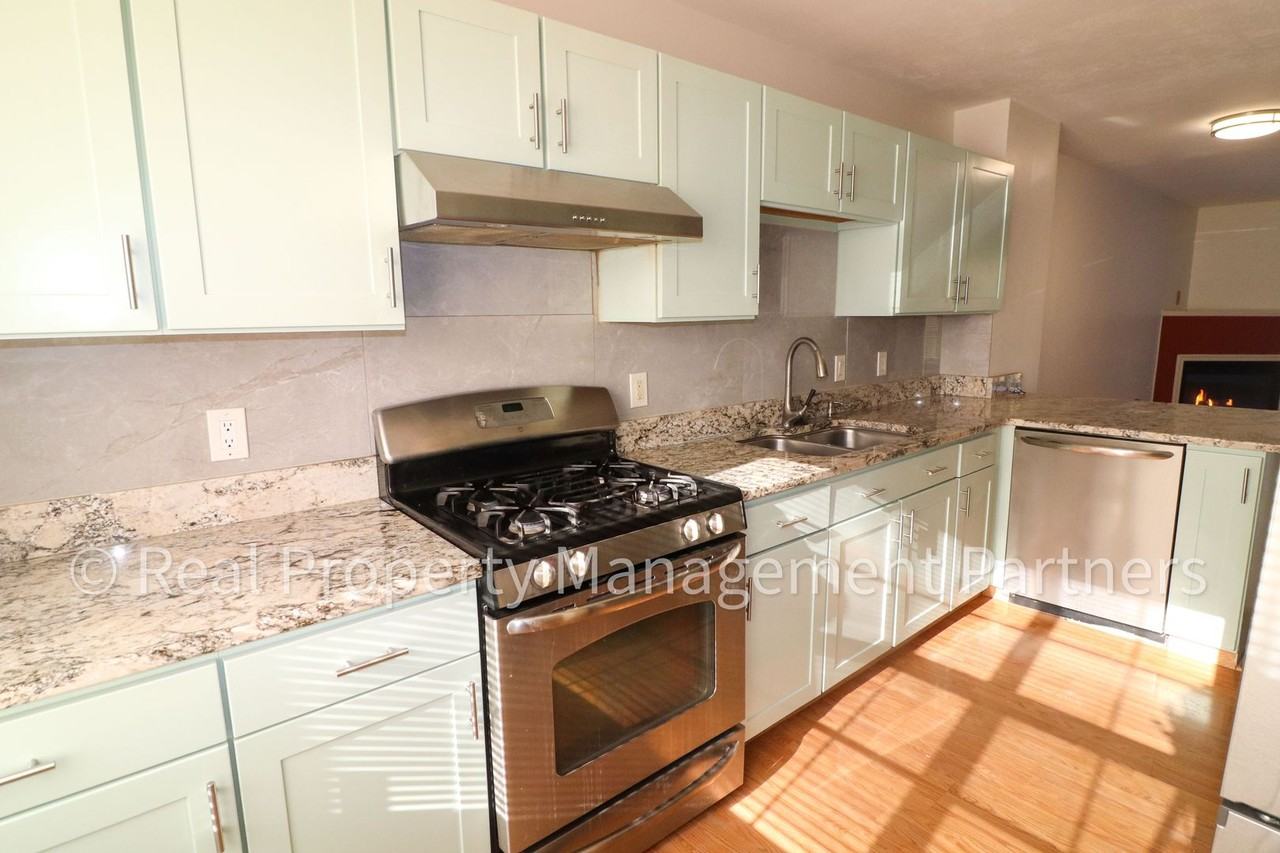 991 Ada Place Dr Se - Photo 7 of 39