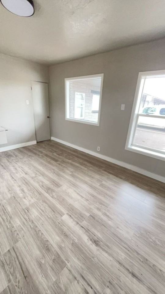 1408 Edison, LLC - Photo 3 of 11