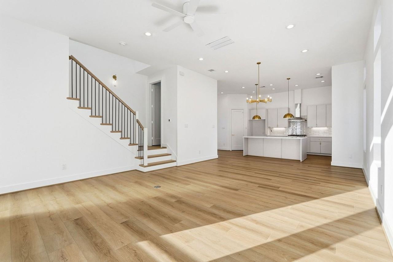 3828 Wilmer St - Photo 7 of 23