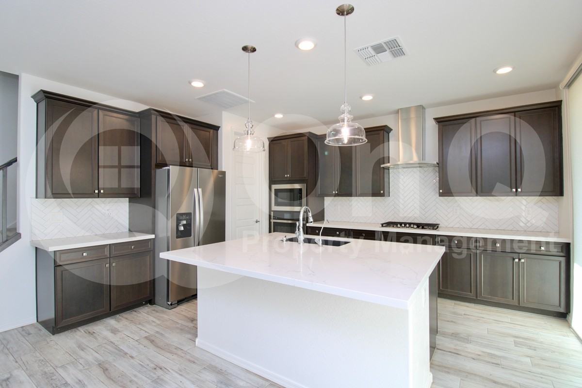 10059 E Texas Ave - Photo 2 of 35