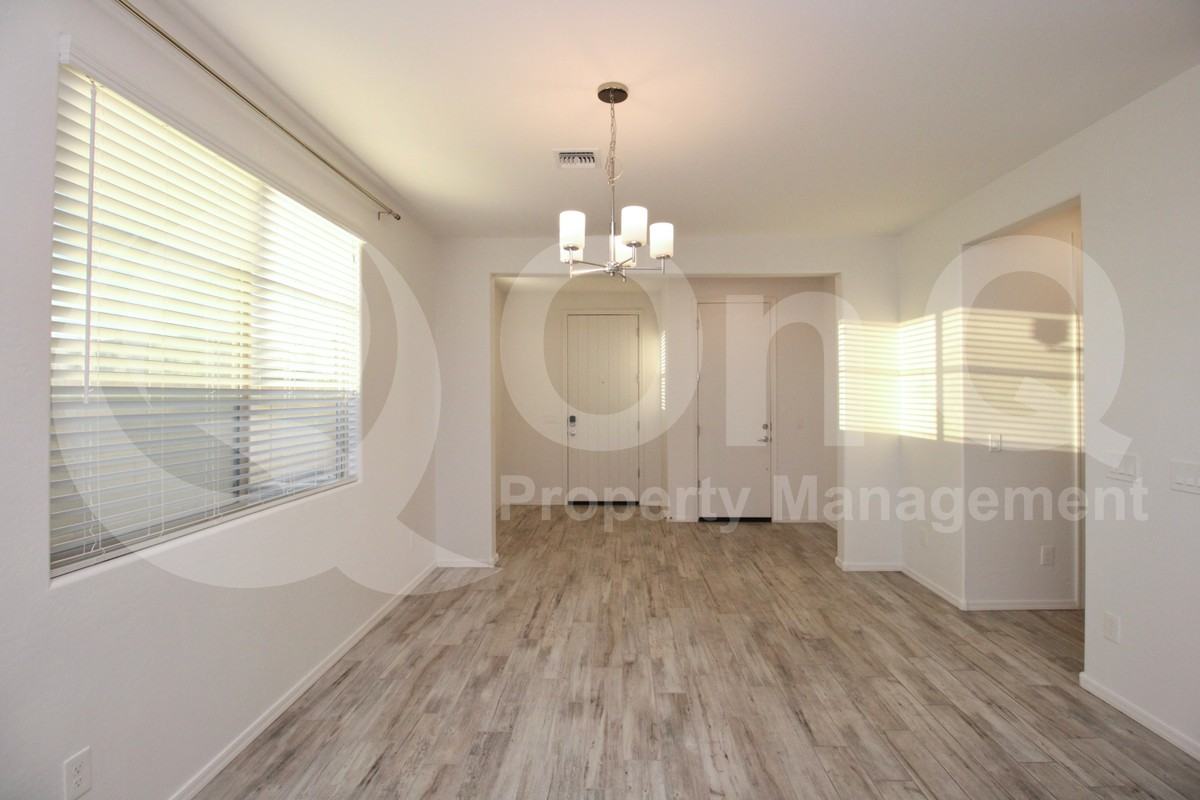 10059 E Texas Ave - Photo 4 of 35