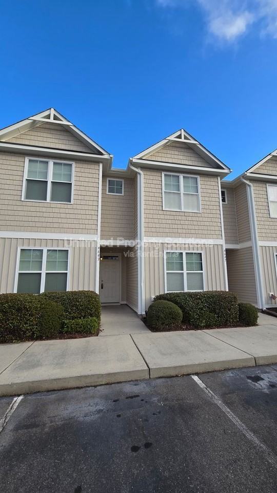 4643 Andros Ln - Photo 4 of 31
