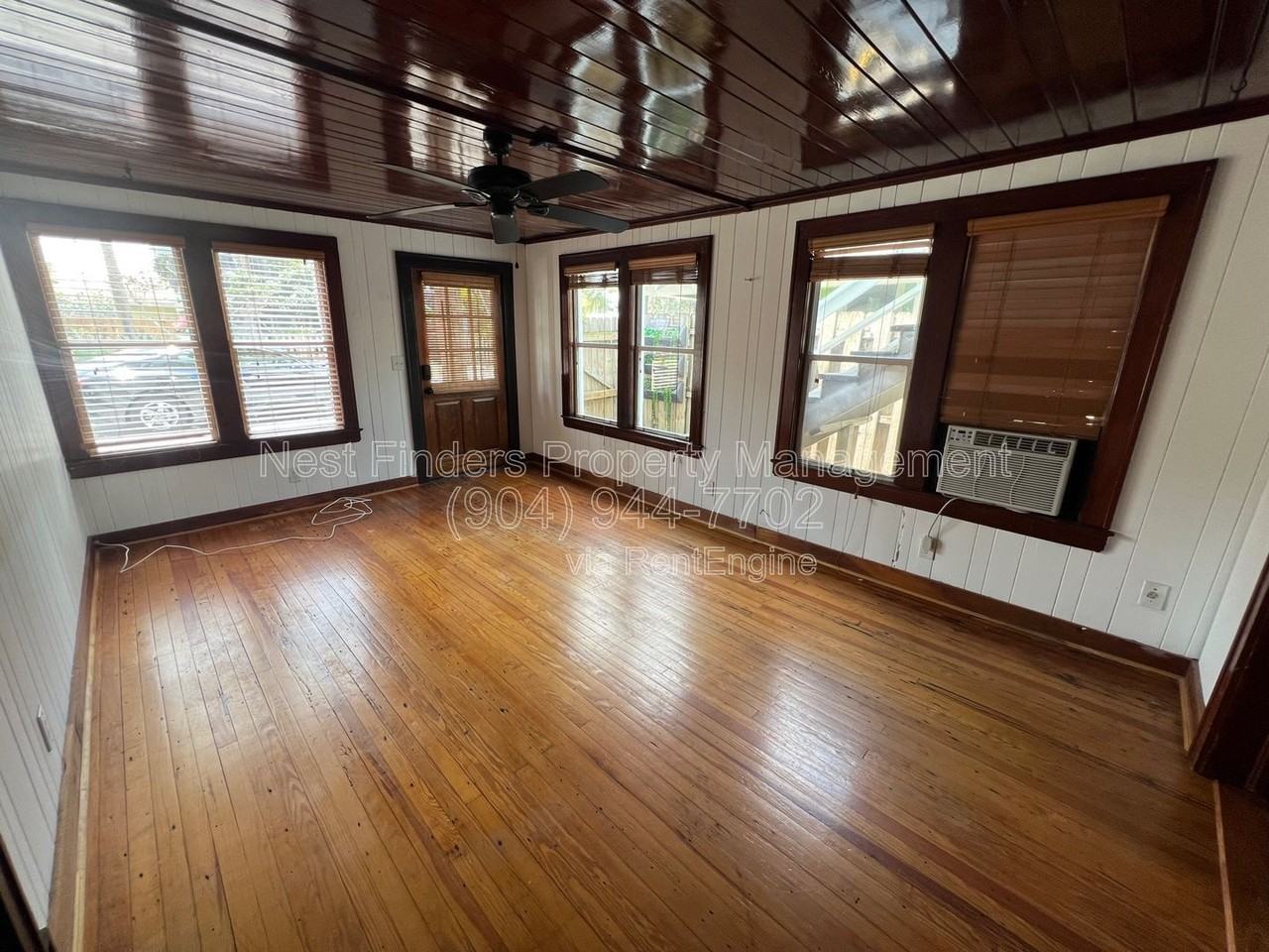 809 2nd St S - Photo 2 of 13