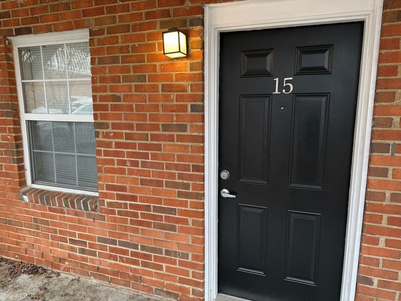 5540 N Broadway St #15