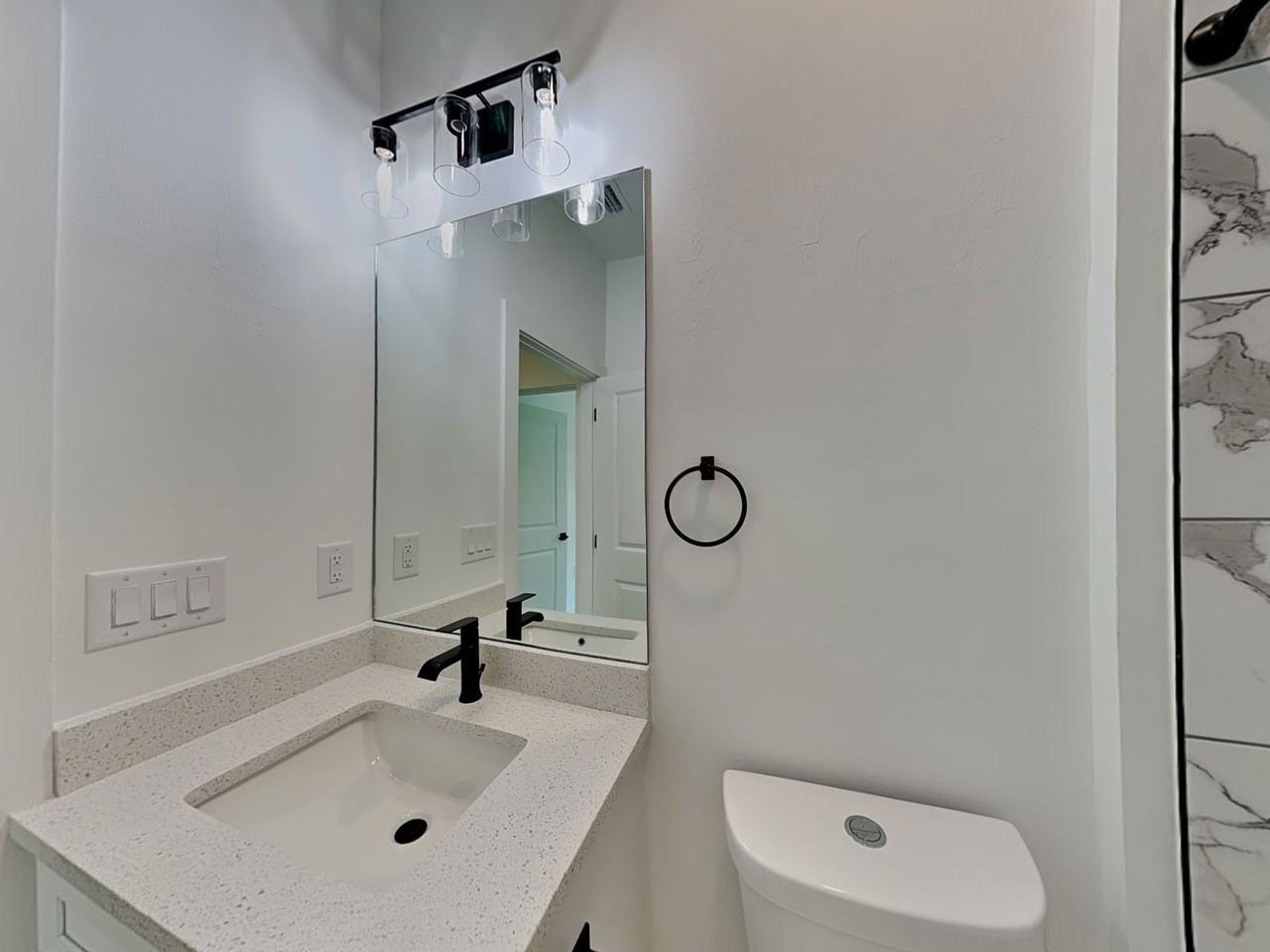 1282 Navigator Rd - Photo 6 of 21