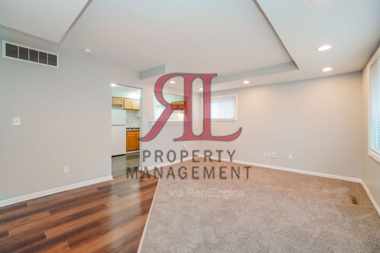 2262 Century Dr - Photo 6 of 12